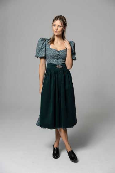 Bedrucktes Dirndl mit Cordschürze und Ballonärmel