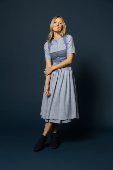 Dirndl mit gestreiftem Rock und Leinenoberteil